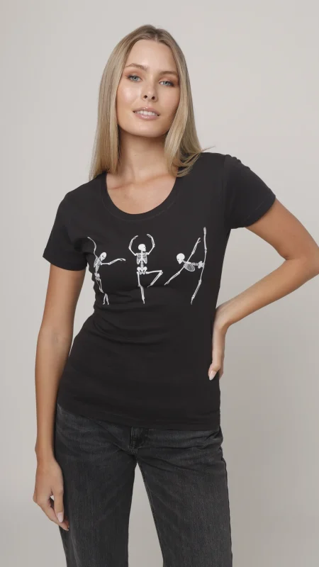 LADIES FASHION FITTED T-SHIRT