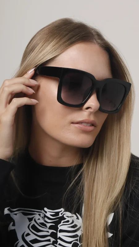 FASHION SUNGLASSES