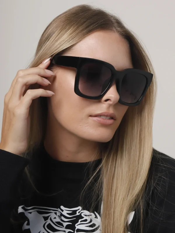 FASHION SUNGLASSES