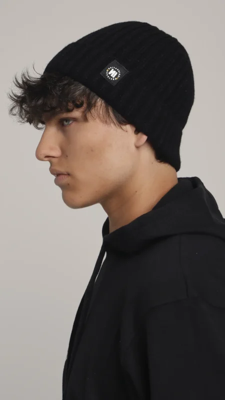 INDIE NATION CHUNKY KNIT BEANIE