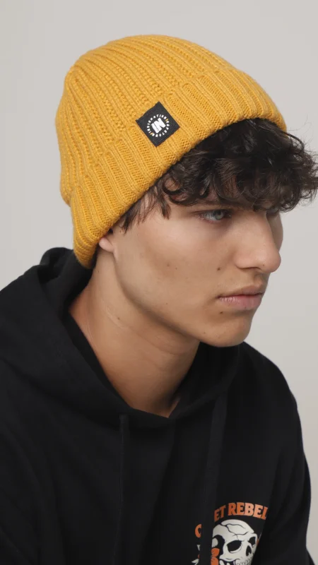 INDIE NATION CHUNKY KNIT BEANIE