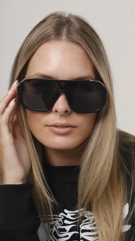 FASHION SUNGLASSES