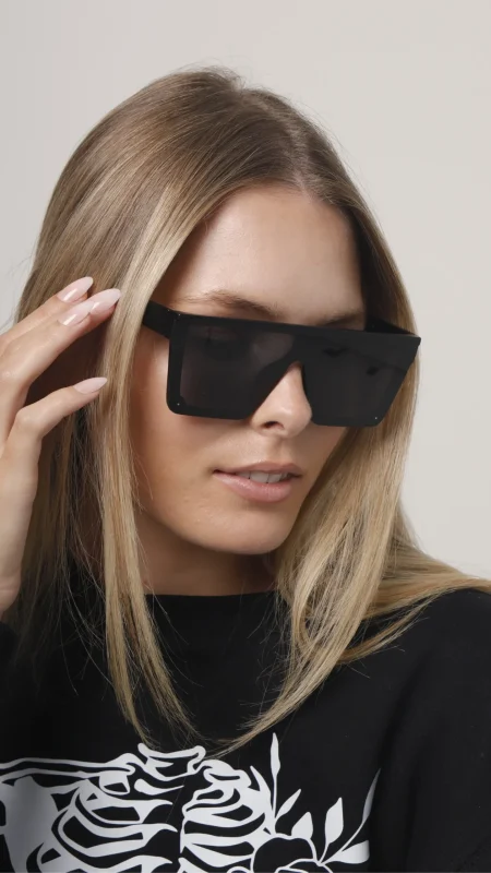 FASHION SUNGLASSES