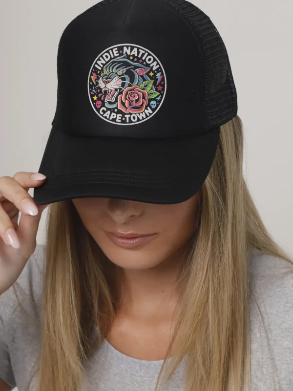 UNISEX TRUCKER CAP