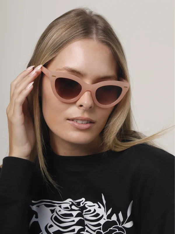 FASHION SUNGLASSES