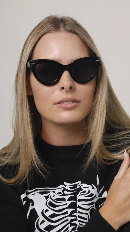 FASHION SUNGLASSES