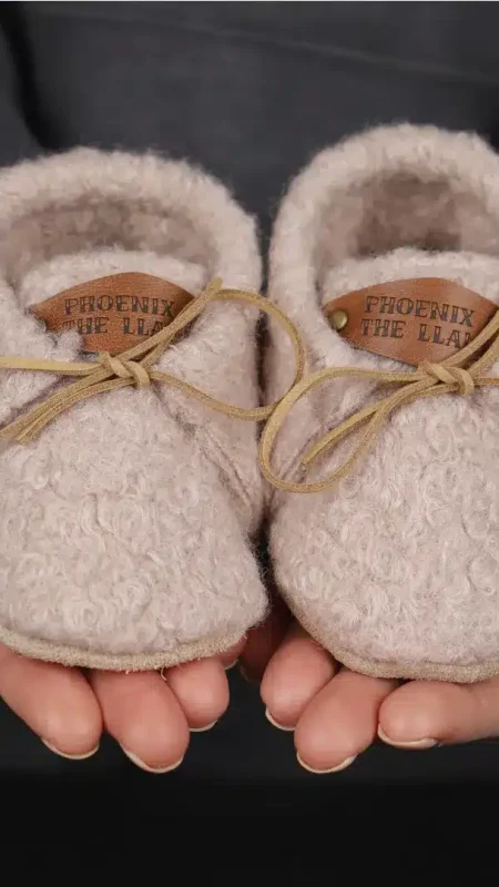FLUFFY LLAMA MOCCASINS