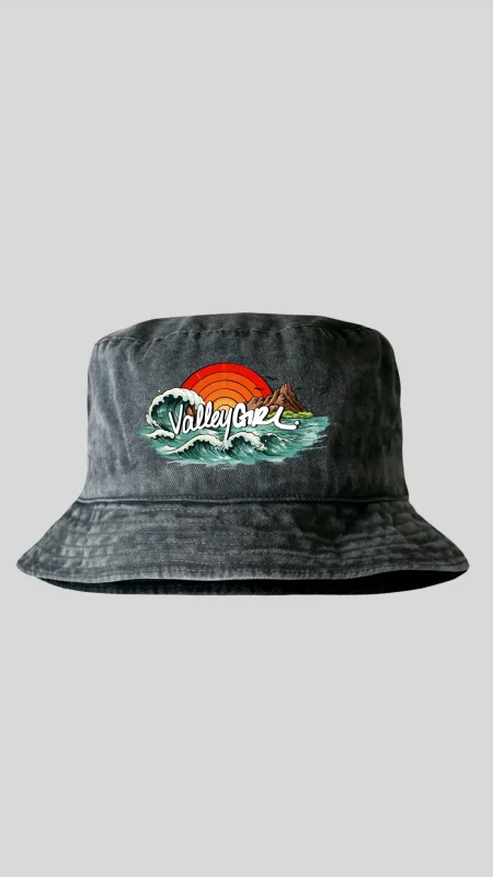AMY TJASINK MERCH