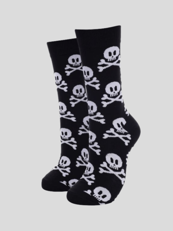 phoenix-and-the-llama-jolly-roger-skull-socks